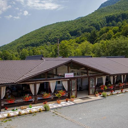 Ge-Lux Villa Jencsest Kültér fotó