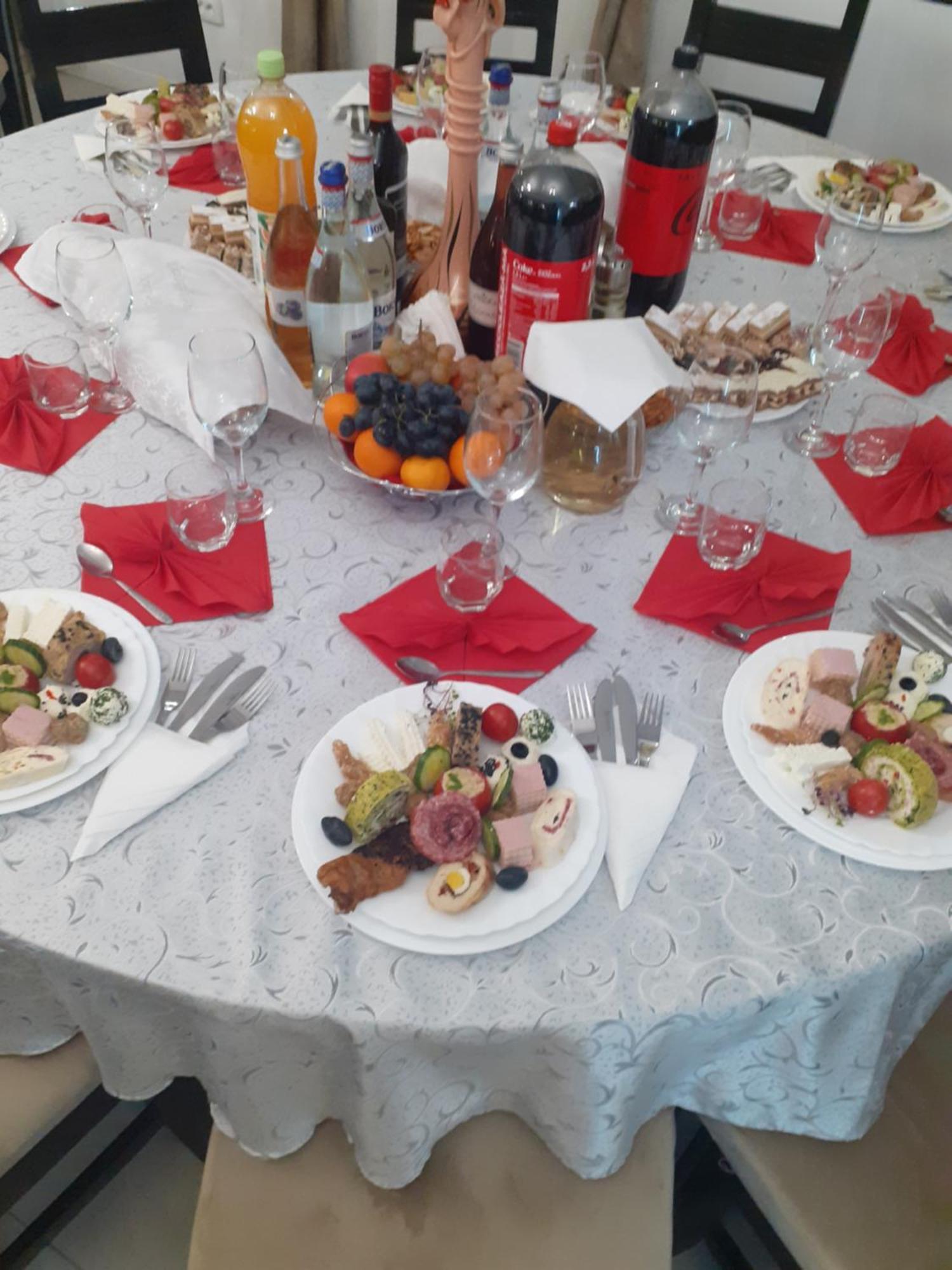 Ge-Lux Villa Jencsest Kültér fotó