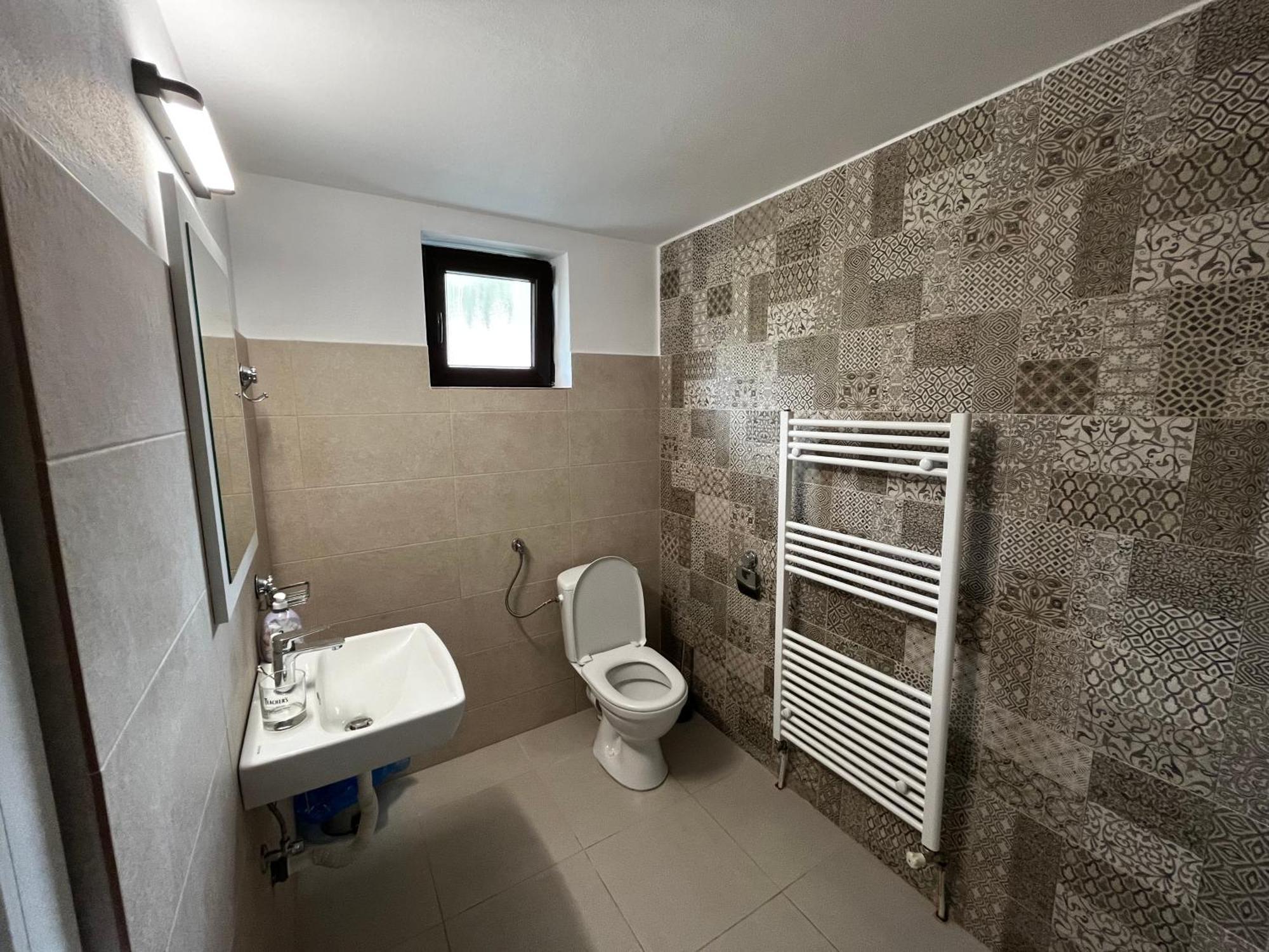 Ge-Lux Villa Jencsest Kültér fotó