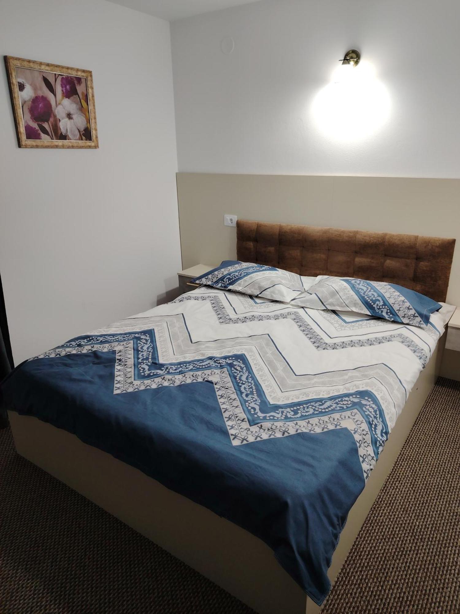 Ge-Lux Villa Jencsest Kültér fotó
